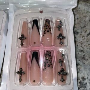 Stylish Black and Nude Nail Art Set